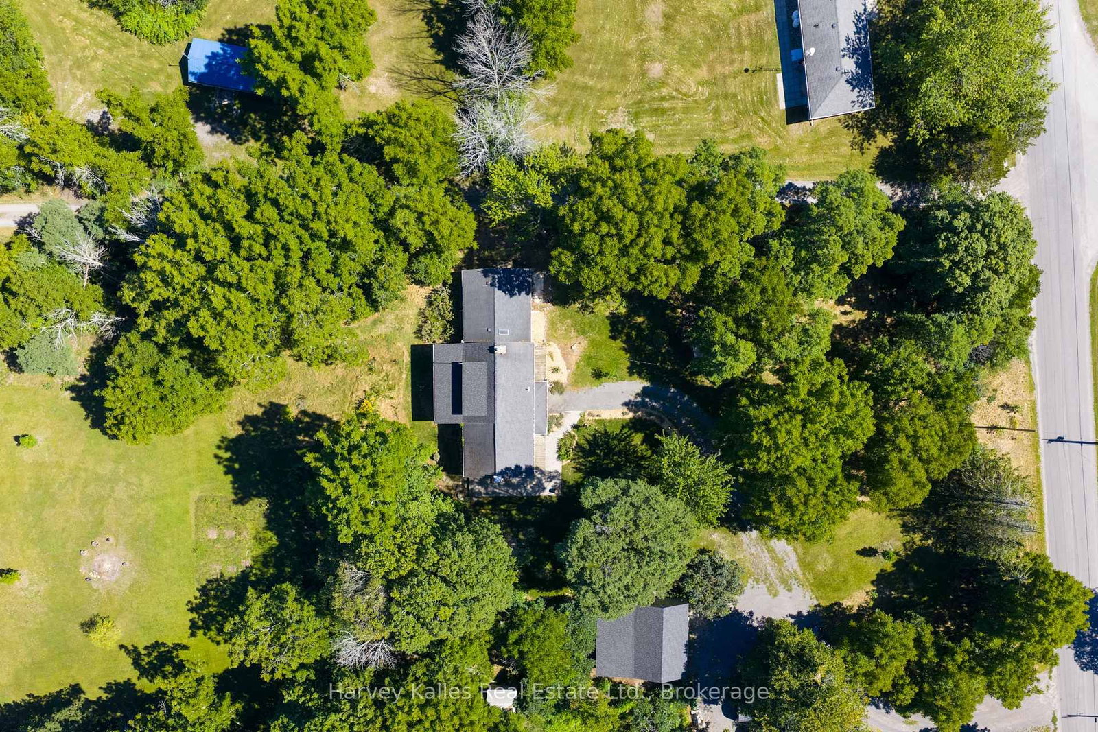 244 SALMON POINT Road • Prince Edward County, ON photo 37