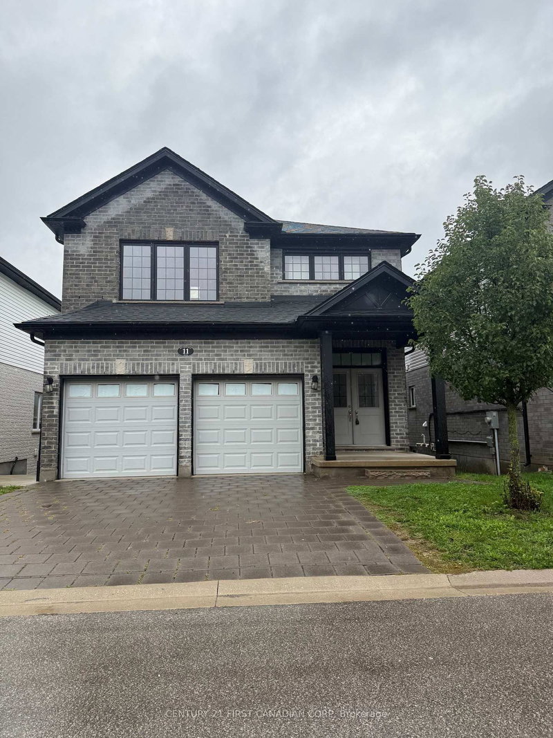 Upper#11 - 2619 Sheffield Boulevard