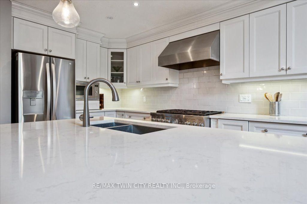 537 Havendale Place • Waterloo, ON photo 14