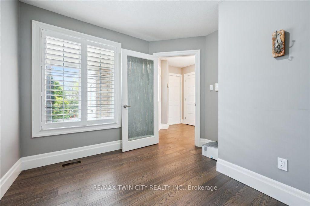 537 Havendale Place • Waterloo, ON photo 18