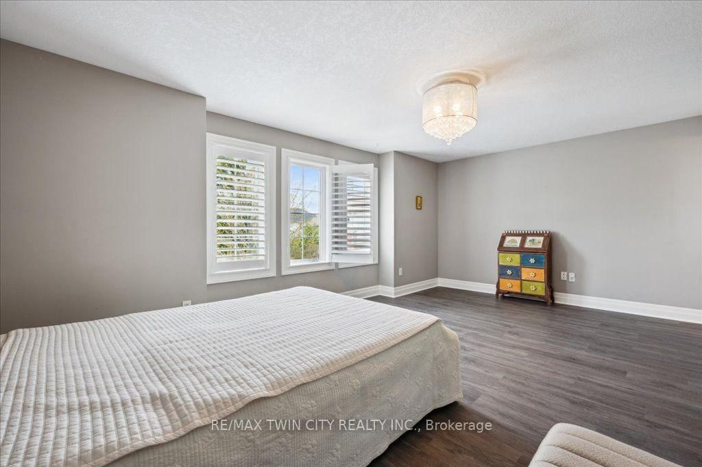 537 Havendale Place • Waterloo, ON photo 27