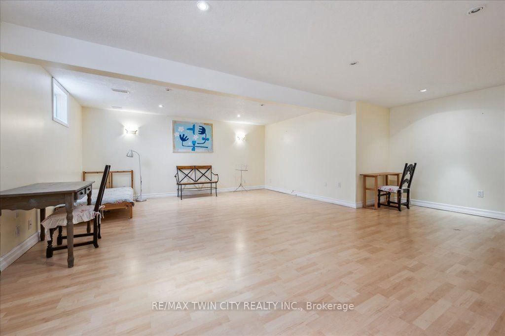 537 Havendale Place • Waterloo, ON photo 31