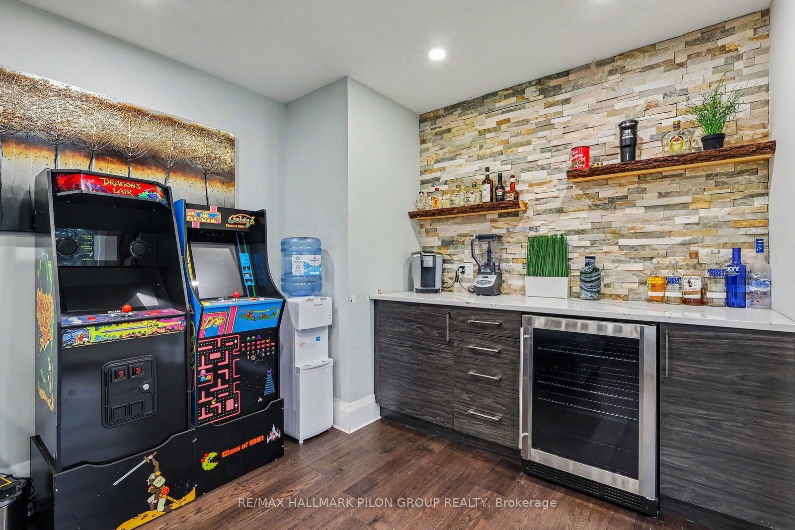 1619 Sequoia Drive • Ottawa, ON photo 13
