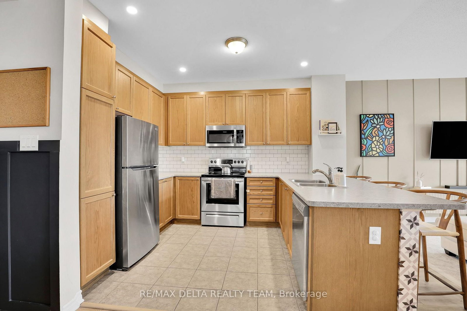 622 Bellatrix Walk • Ottawa, ON photo 16