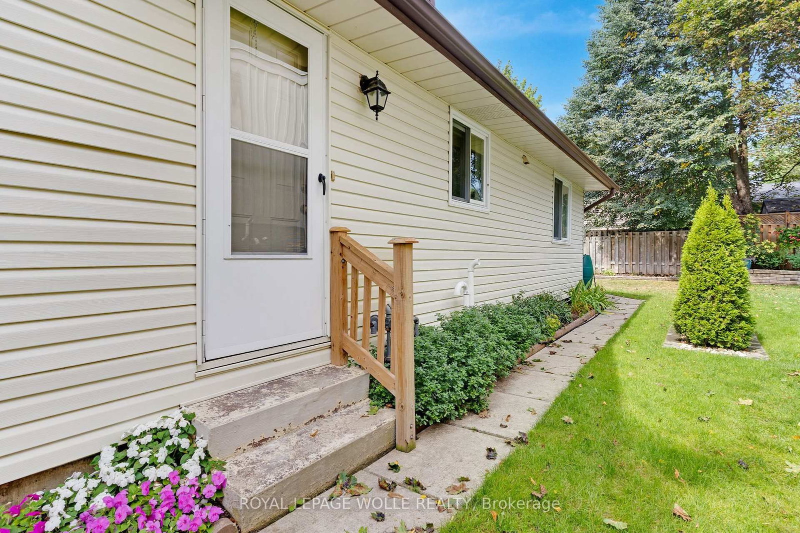 7 Underhill Crescent • Kitchener, ON photo 39