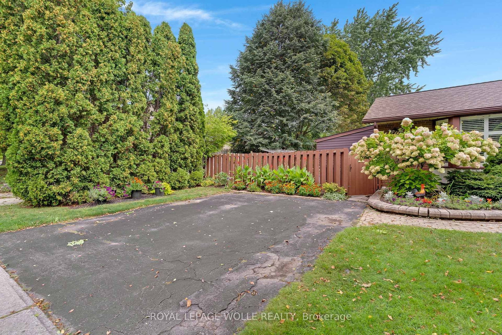 7 Underhill Crescent • Kitchener, ON photo 44