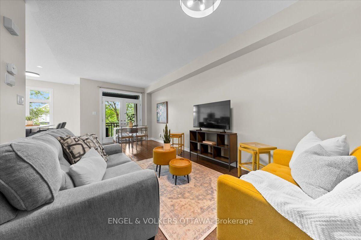 75 Blueheart Bay • Ottawa, ON photo 11