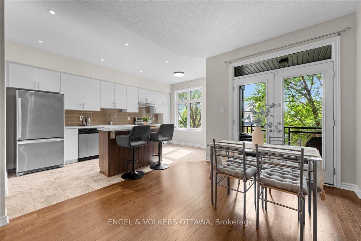 75 Blueheart Bay • Ottawa, ON photo 17