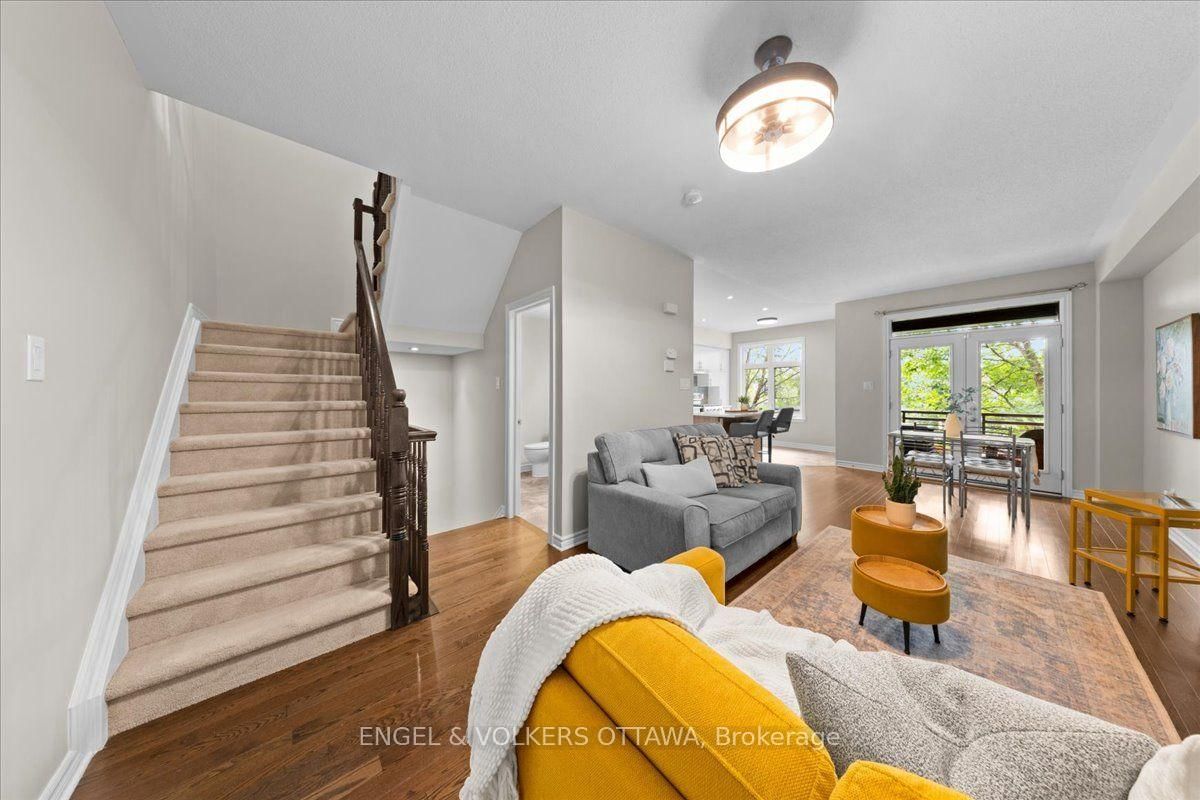 75 Blueheart Bay • Ottawa, ON photo 26