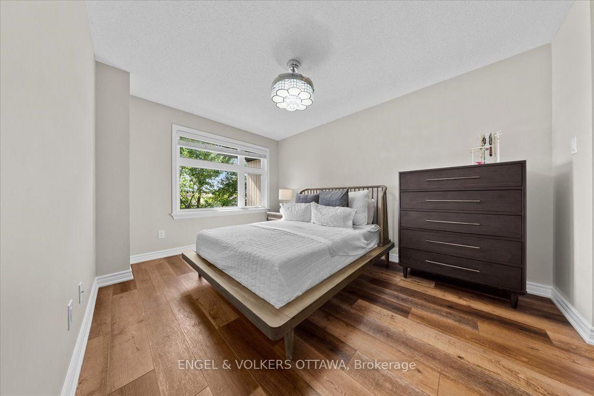 75 Blueheart Bay • Ottawa, ON photo 31