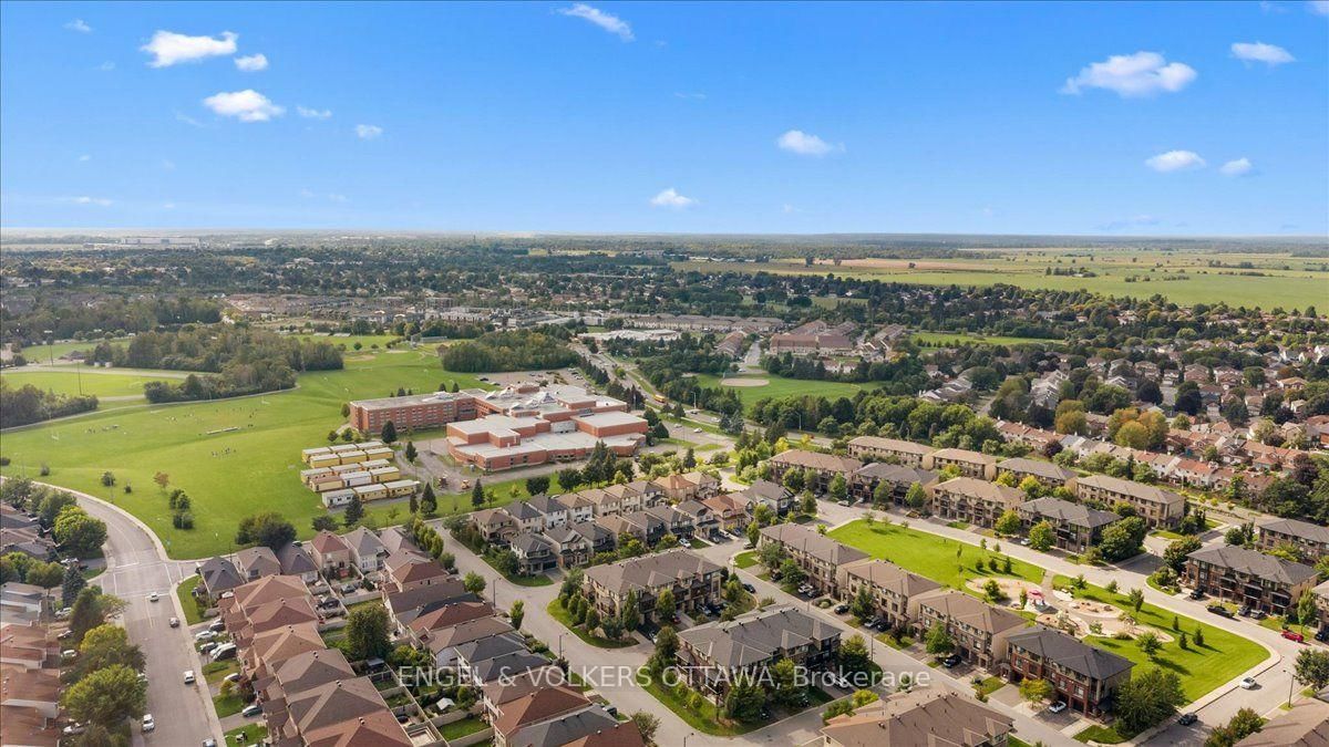 75 Blueheart Bay • Ottawa, ON photo 48
