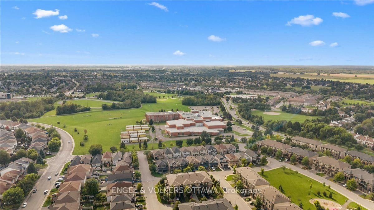 75 Blueheart Bay • Ottawa, ON photo 49