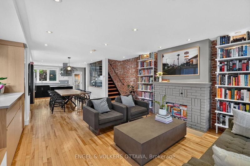 309 Flora Street