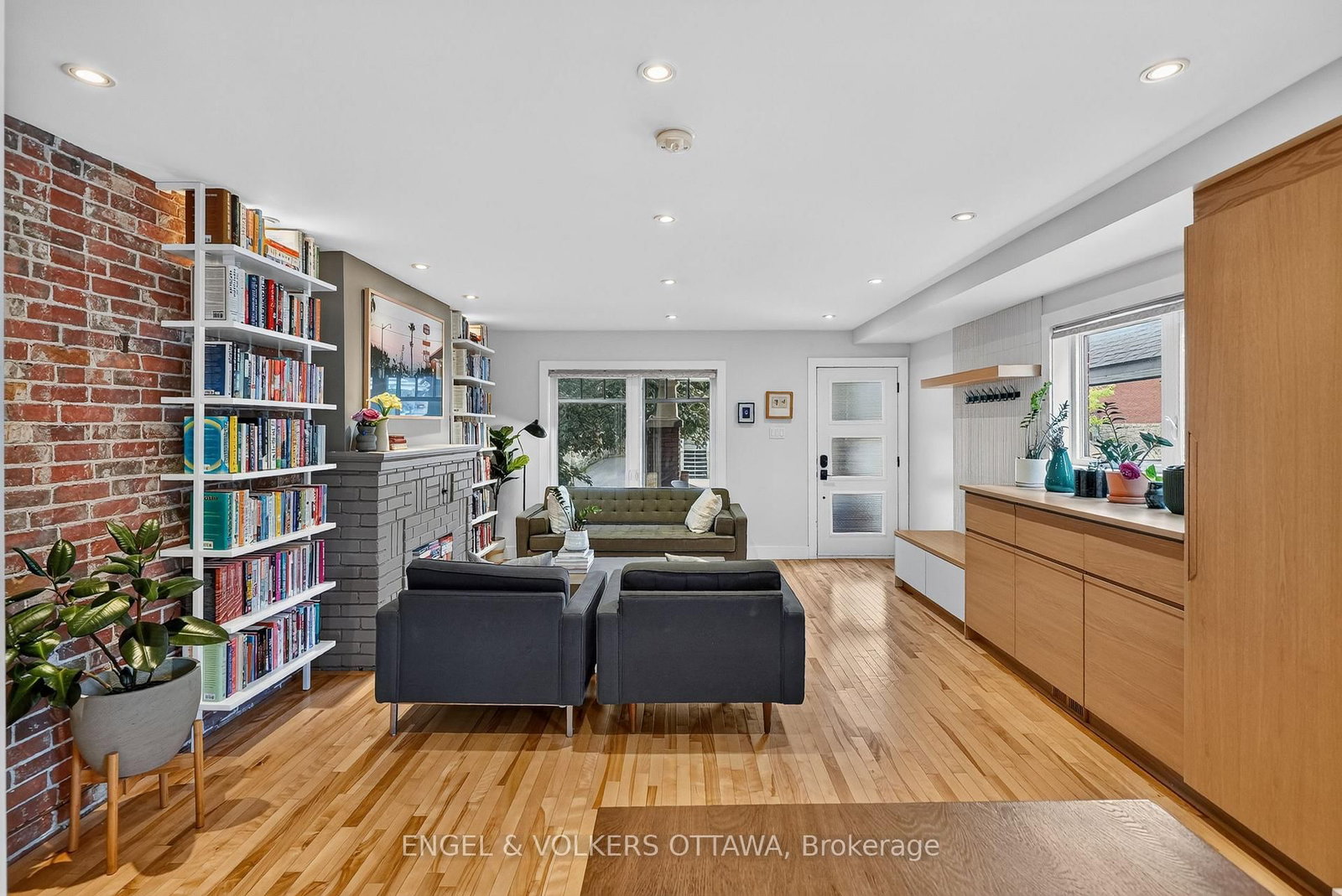 309 Flora Street • Ottawa, ON photo 4