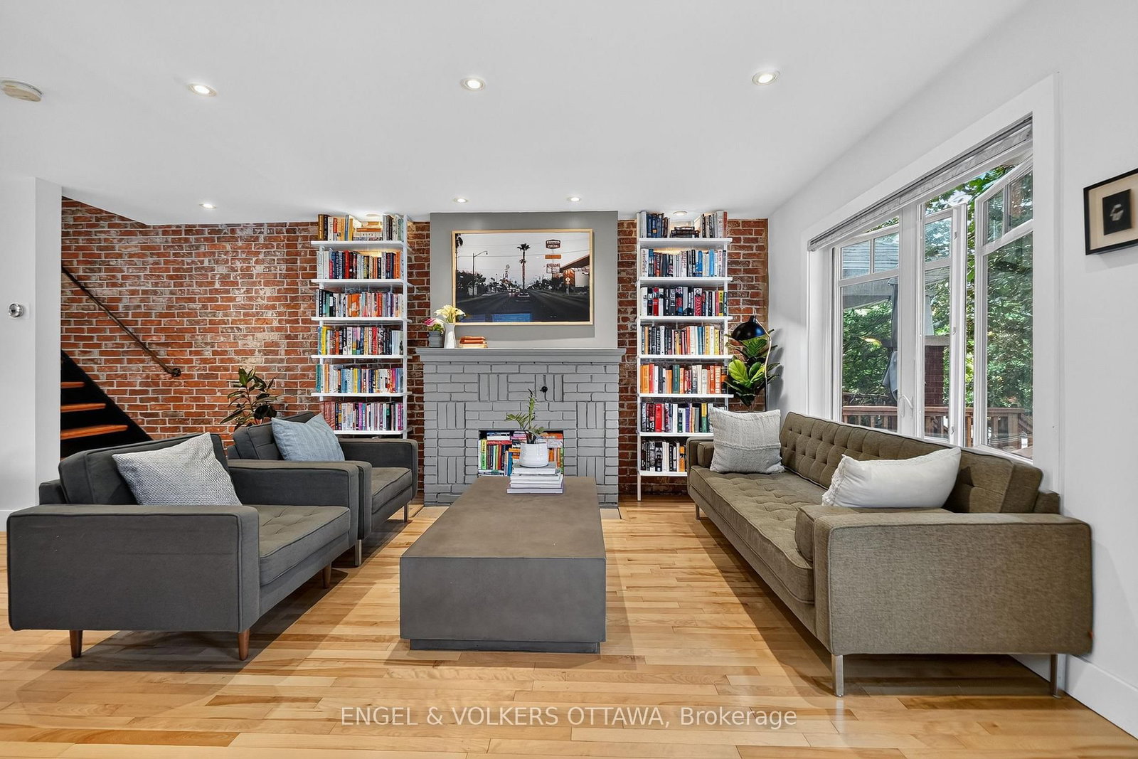 309 Flora Street • Ottawa, ON photo 6