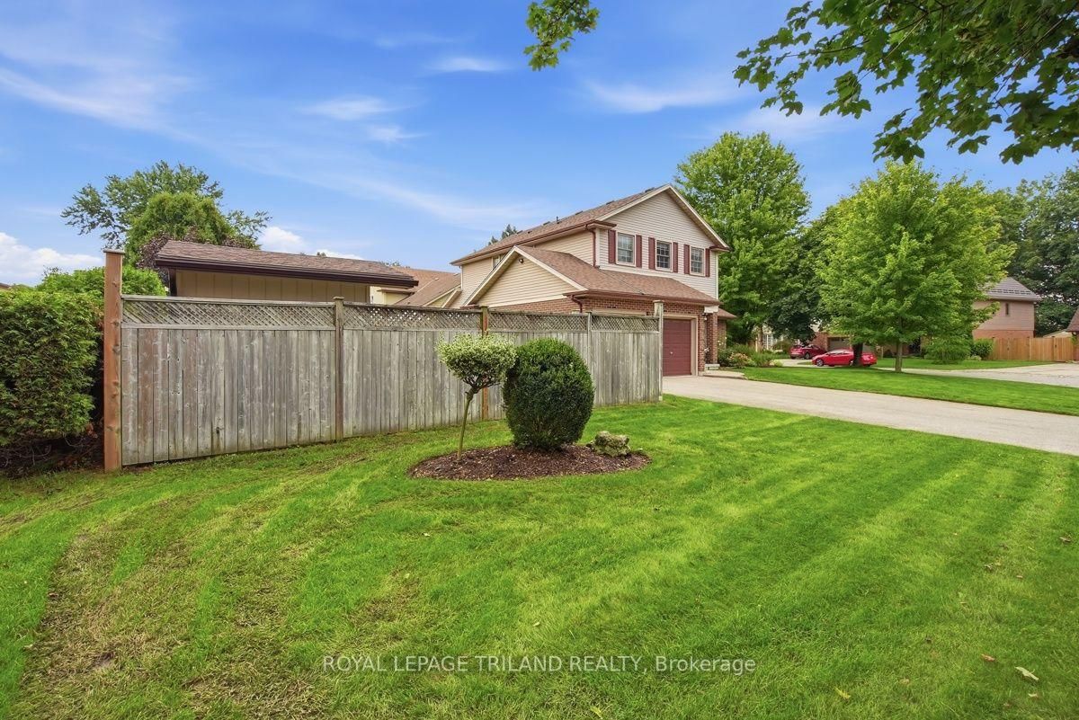 7 Glenview Crescent • London North, ON photo 47