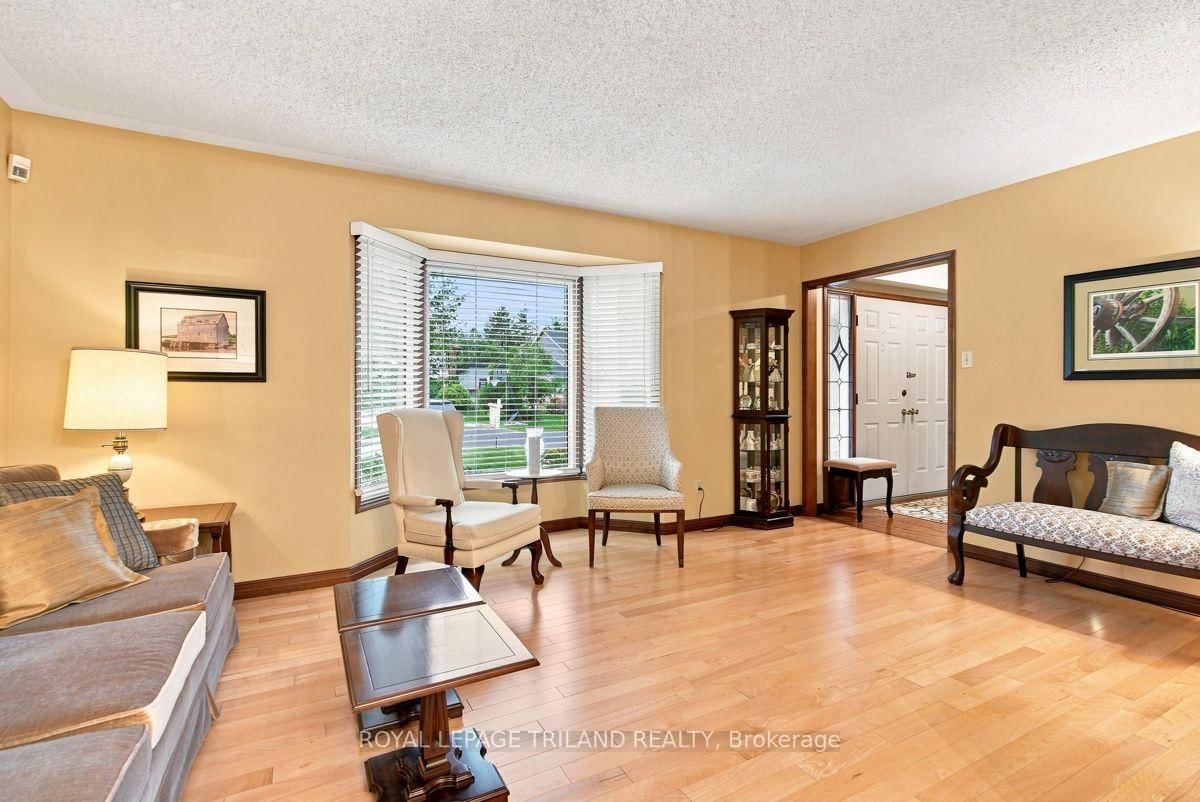 7 Glenview Crescent • London North, ON photo 8