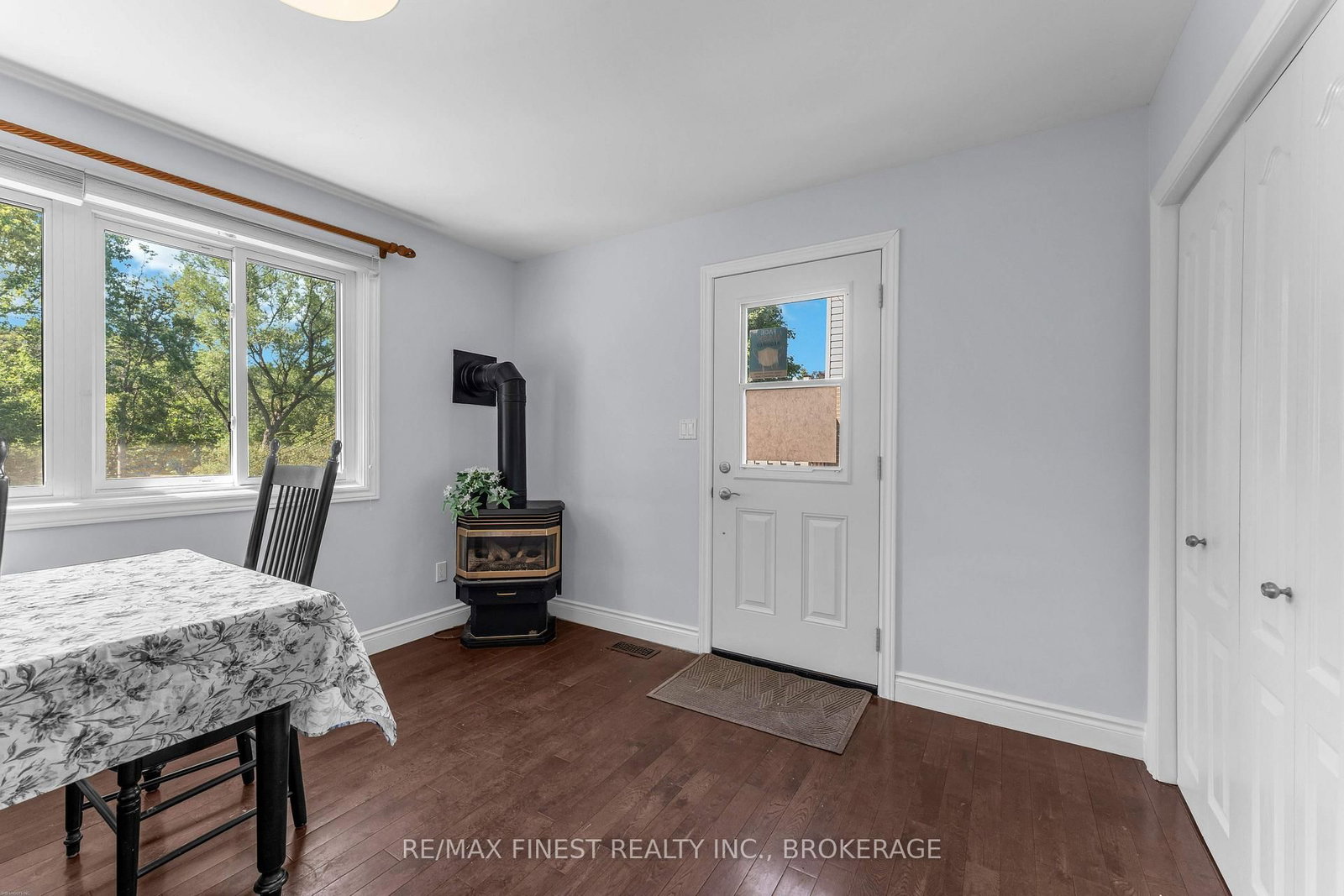 60 Sherwood Drive • Kingston, ON photo 17