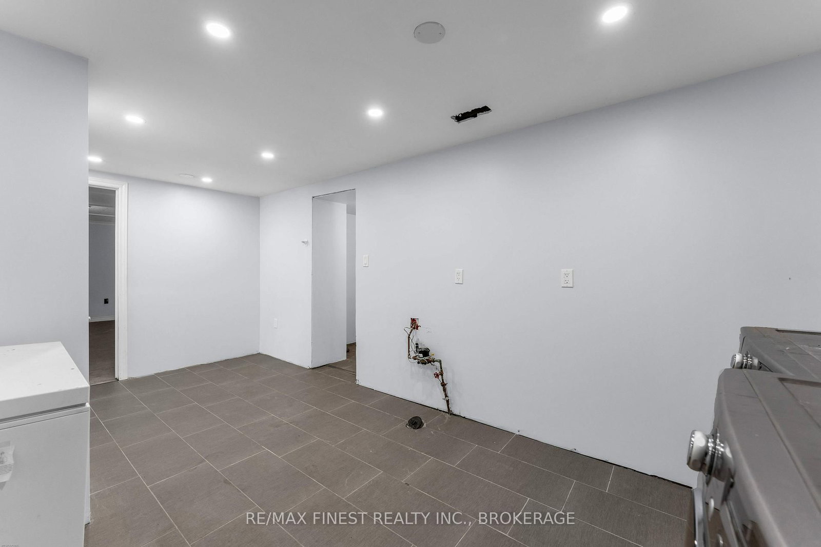60 Sherwood Drive • Kingston, ON photo 29