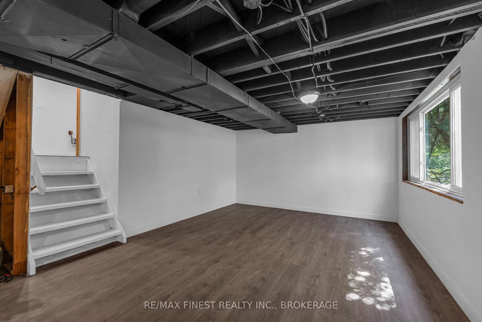 60 Sherwood Drive • Kingston, ON photo 32