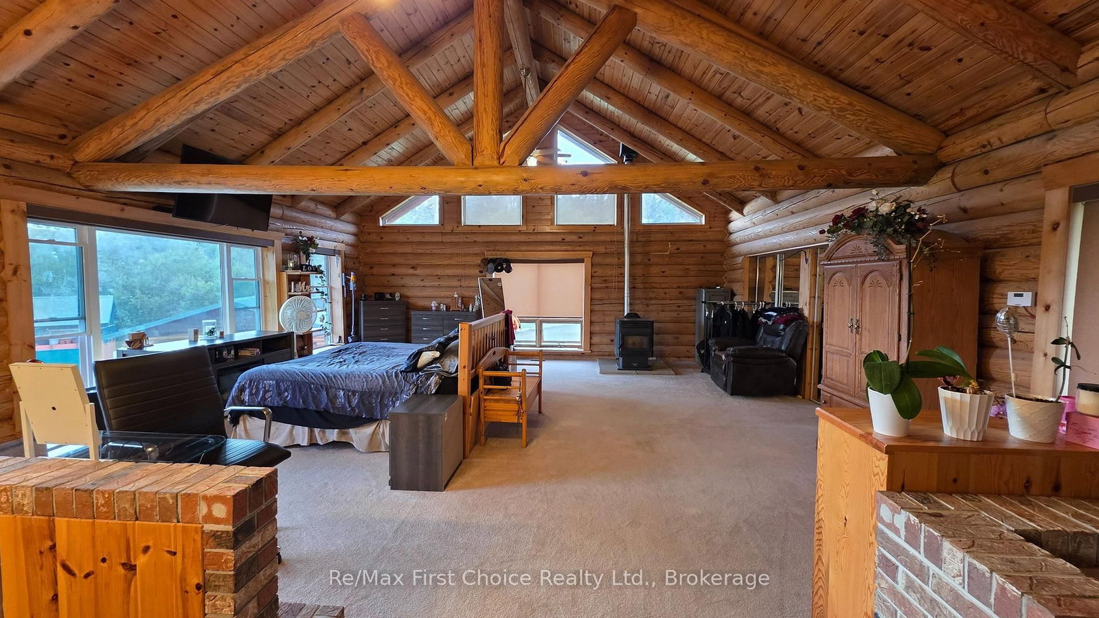 812 Essex Road E • Kenora, ON photo 29