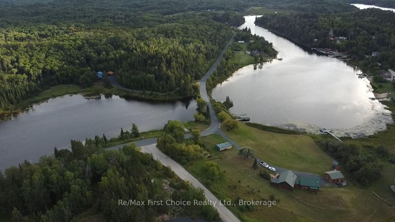 812 Essex Road E • Kenora, ON photo 6