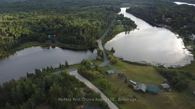812 Essex Road E • Kenora, ON photo 6