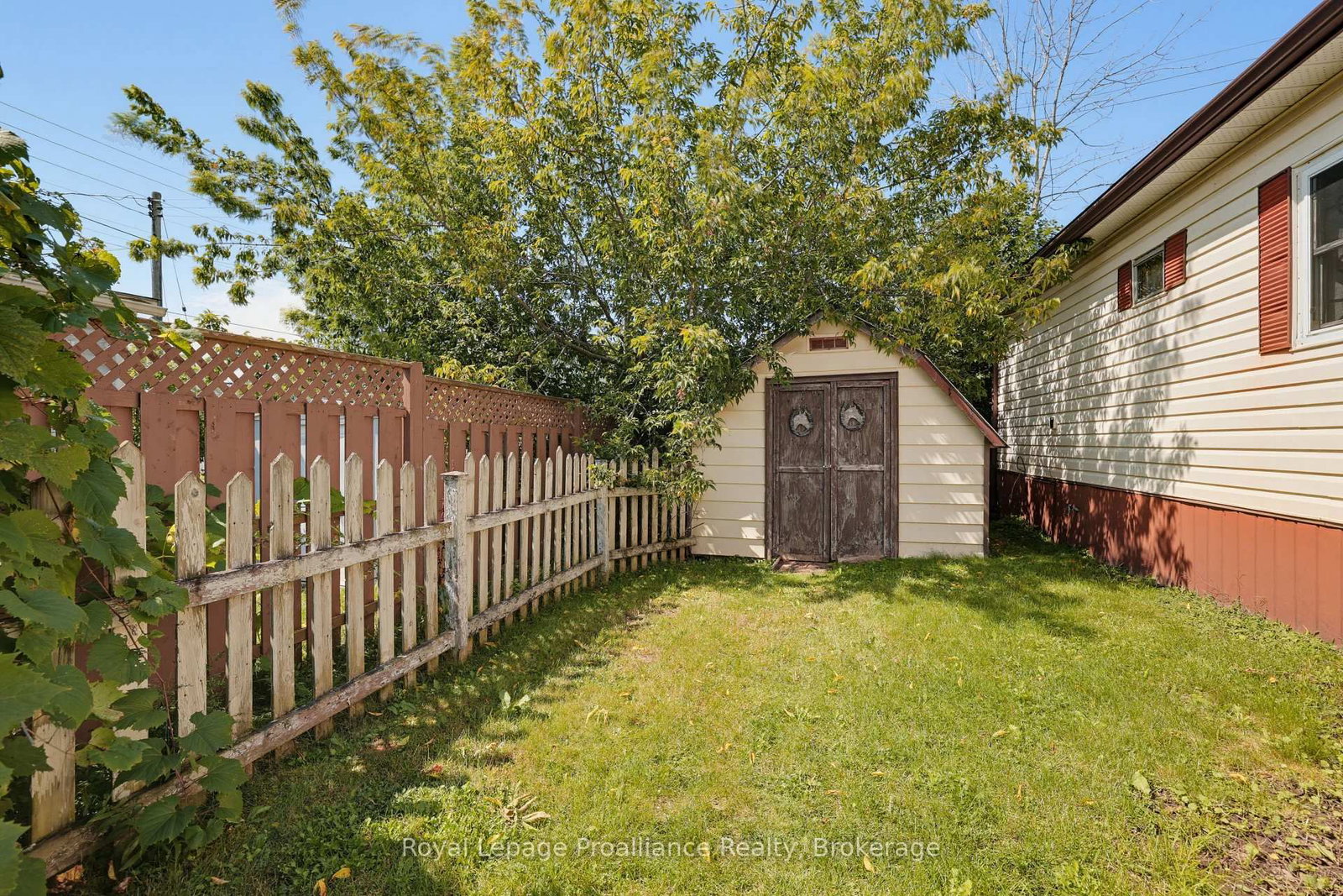 5 Kenneth Boulevard • Quinte West, ON photo 28