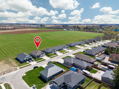 714 Gloria Street • North Huron, ON photo 4