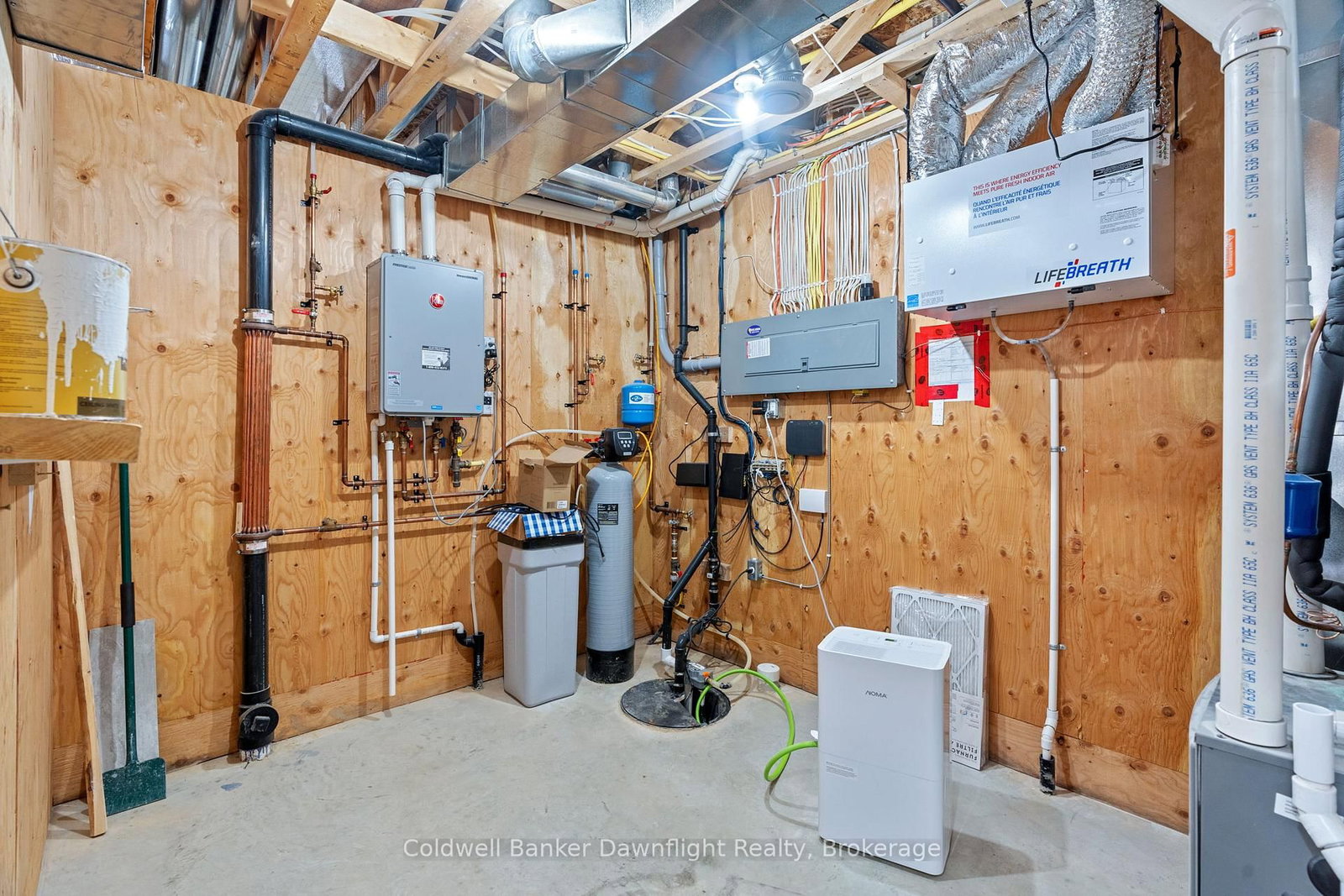 714 Gloria Street • North Huron, ON photo 42