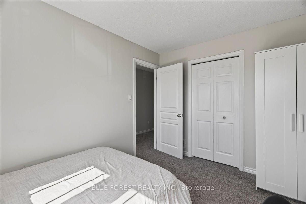 3317 Emily Carr Lane • London South, ON photo 27