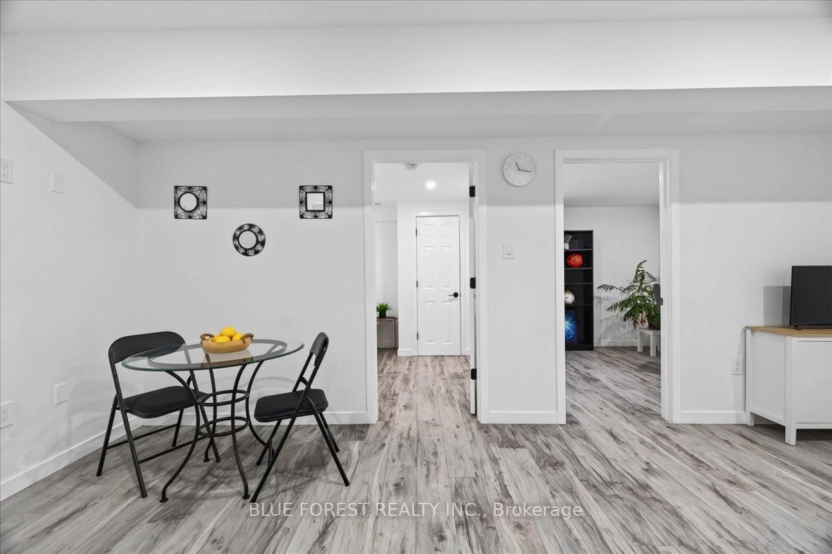 3317 Emily Carr Lane • London South, ON photo 32