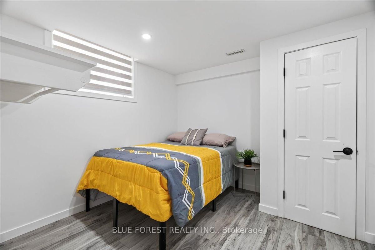 3317 Emily Carr Lane • London South, ON photo 34