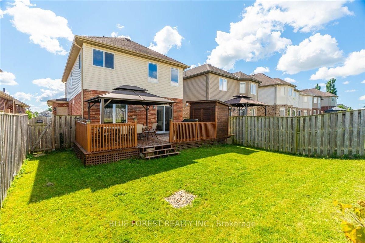 3317 Emily Carr Lane • London South, ON photo 40