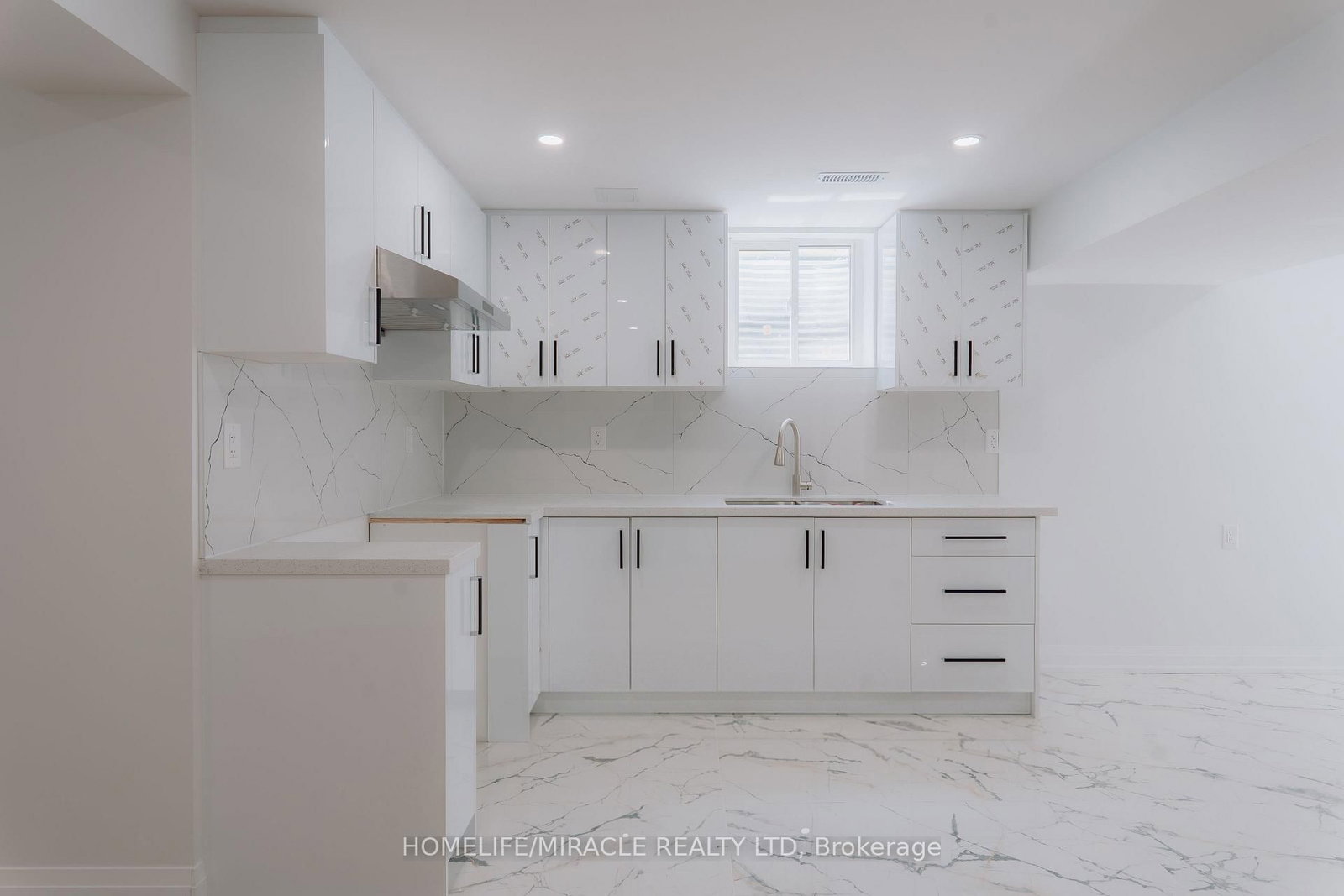 20 Wade Green • Cambridge, ON photo 37