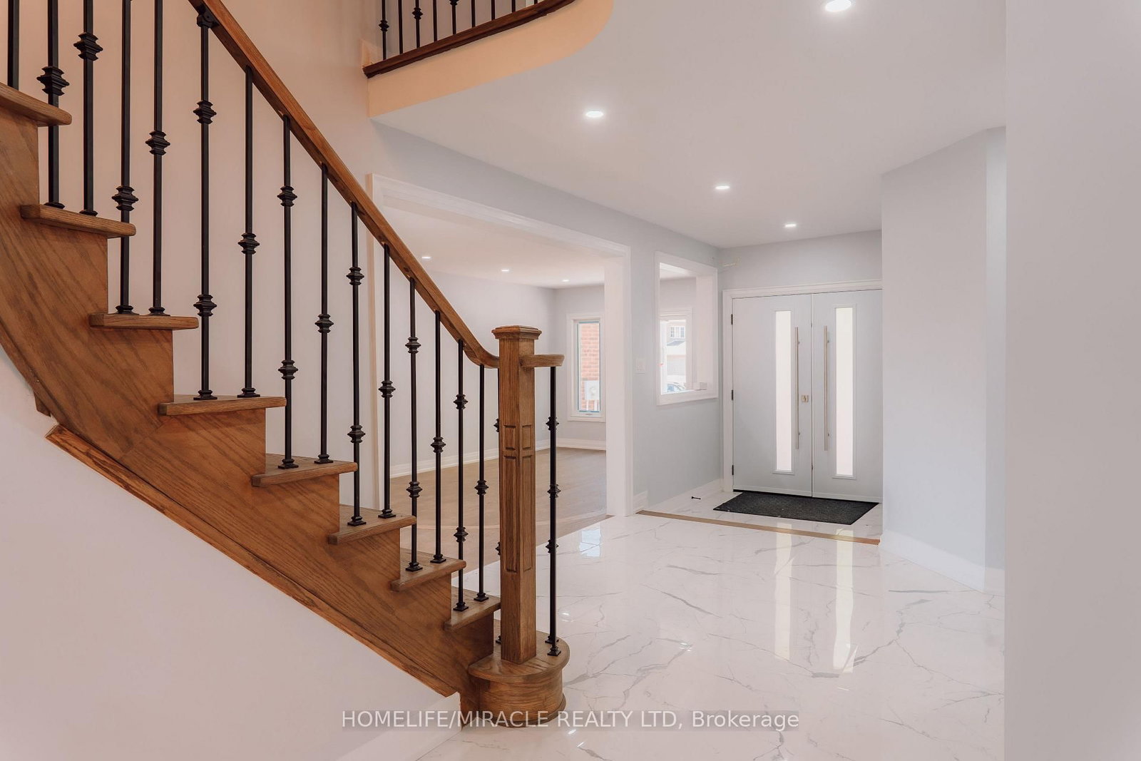 20 Wade Green • Cambridge, ON photo 4