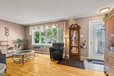 1988 Boyer Road • Ottawa, ON photo 3