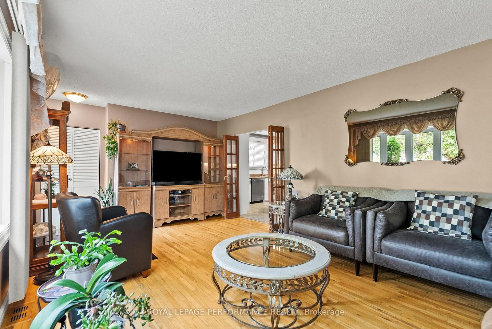 1988 Boyer Road • Ottawa, ON photo 5