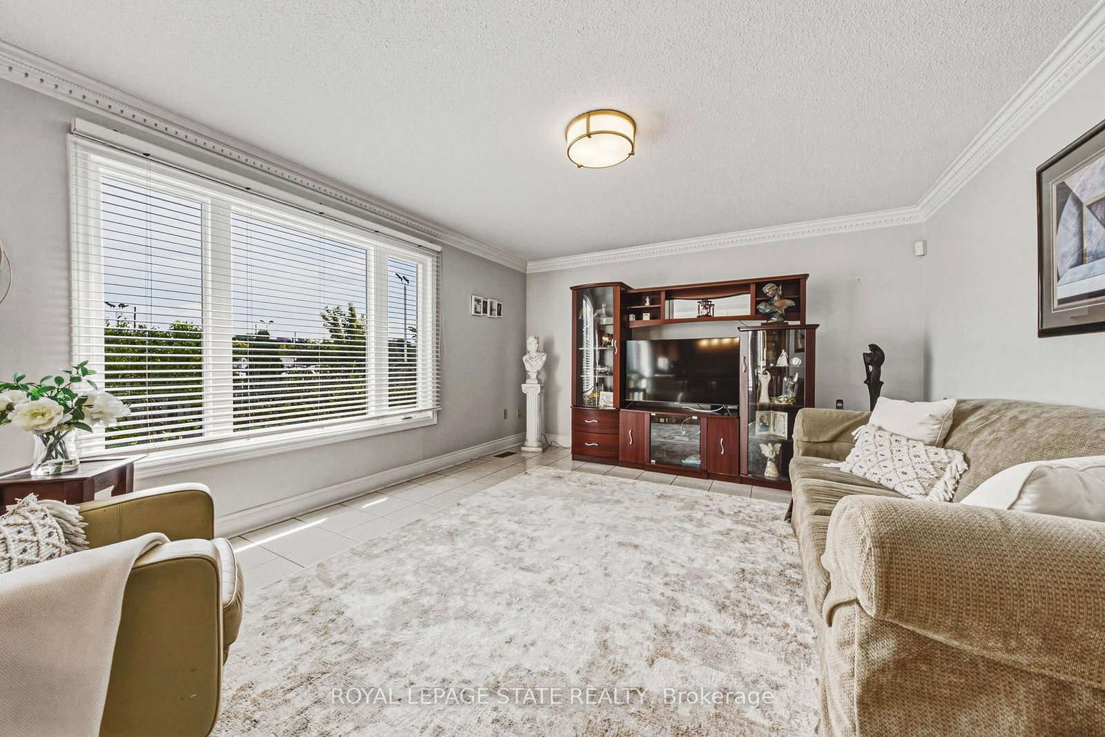 90 Fairington Crescent • Hamilton, ON photo 11