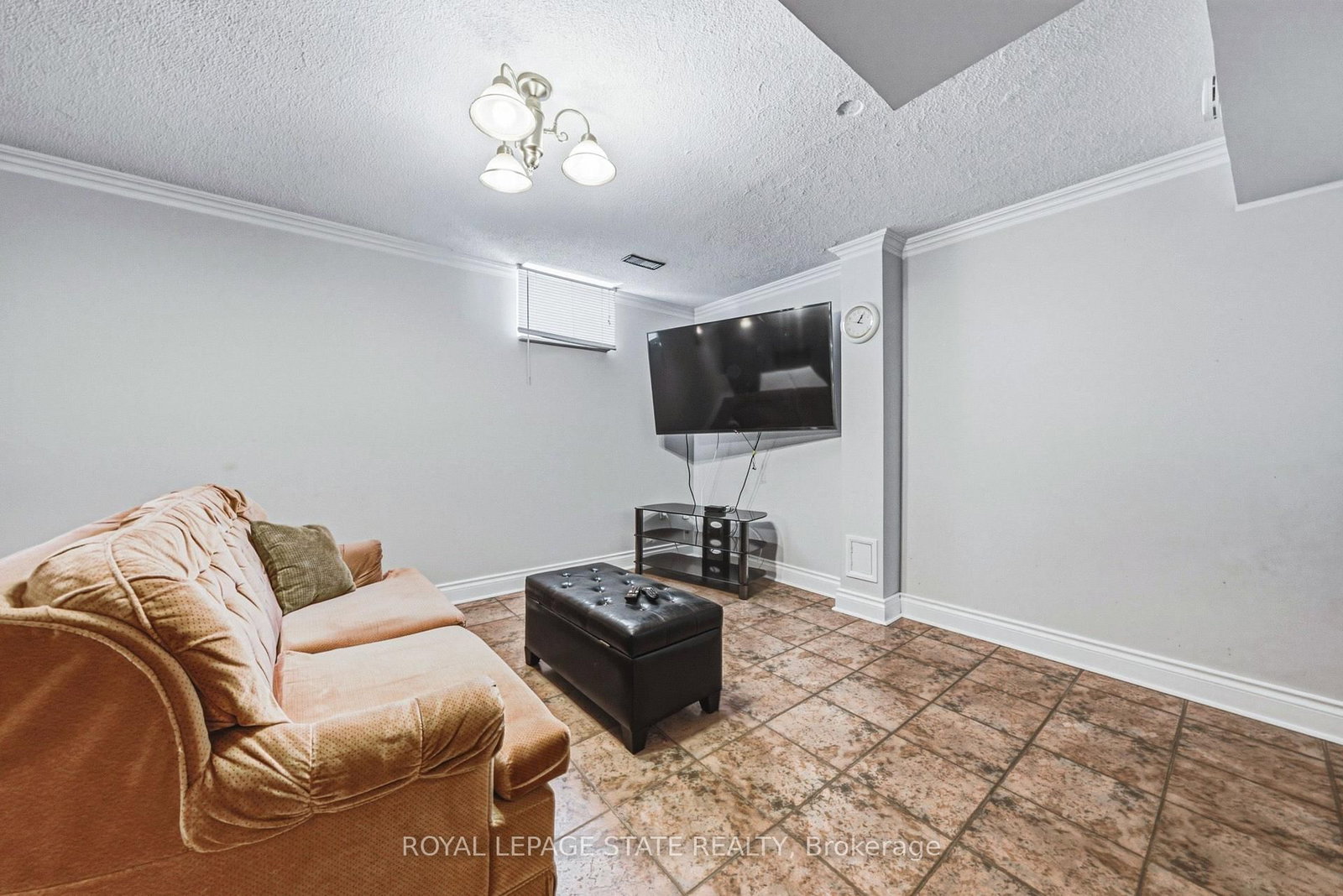 90 Fairington Crescent • Hamilton, ON photo 32
