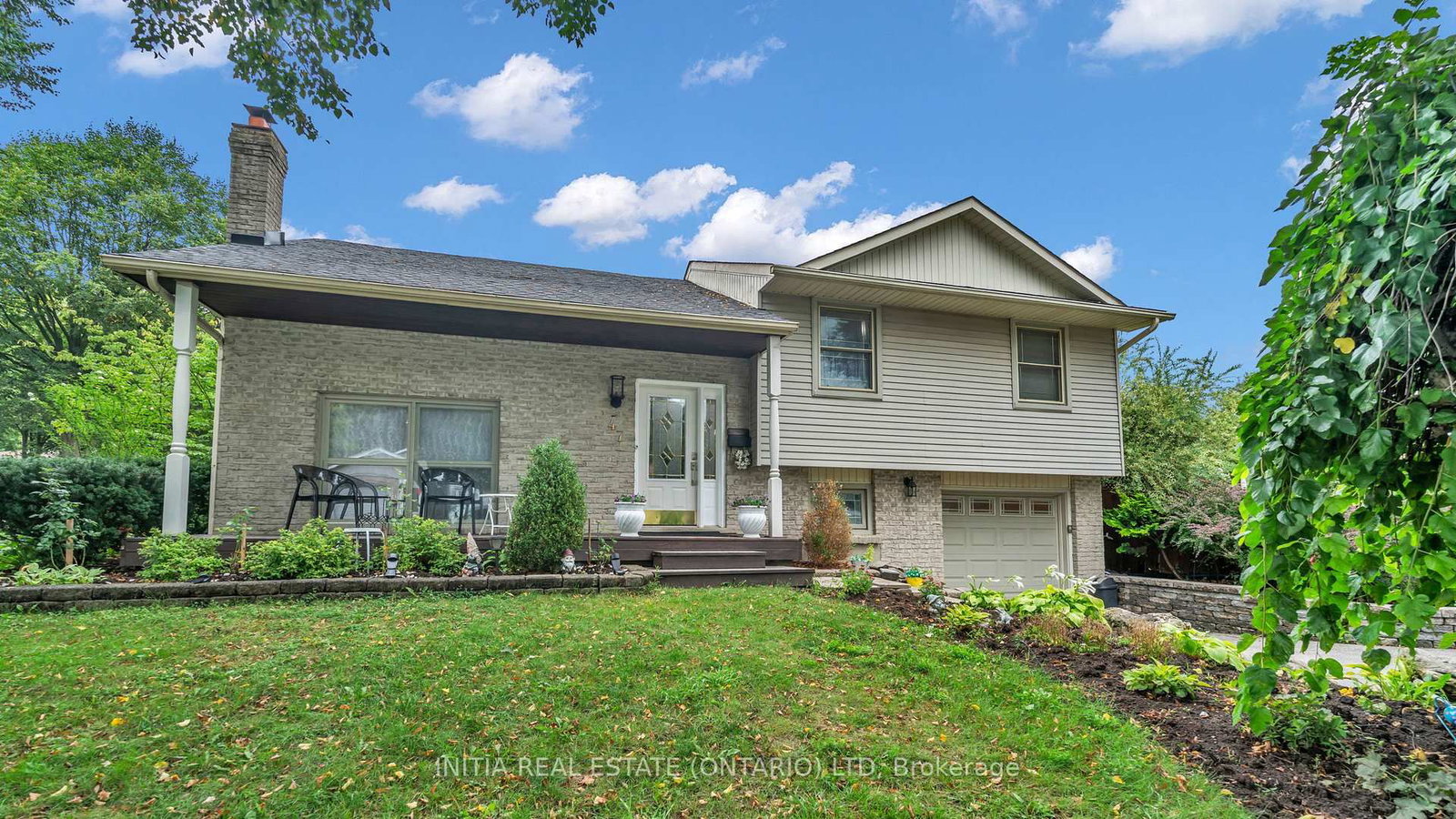 47 Alayne Crescent, London South