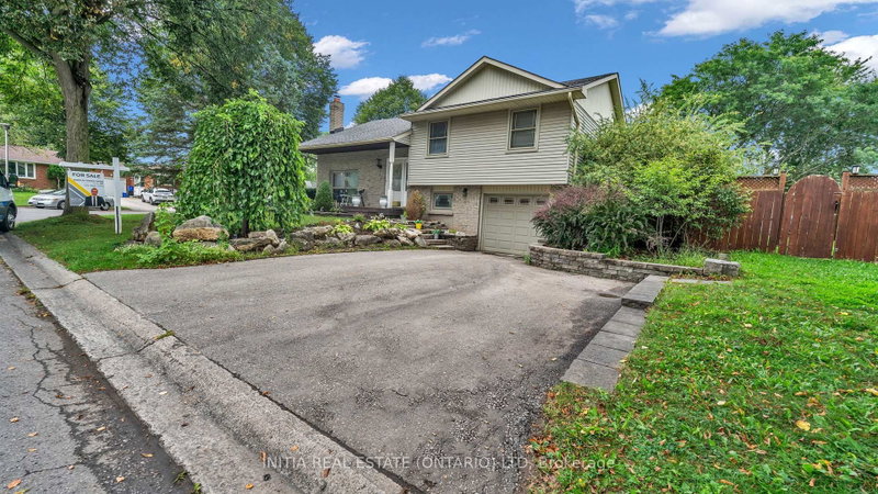 47 Alayne Crescent