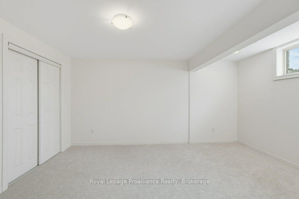 25 Heartwood Drive • #14 • Belleville, ON photo 37