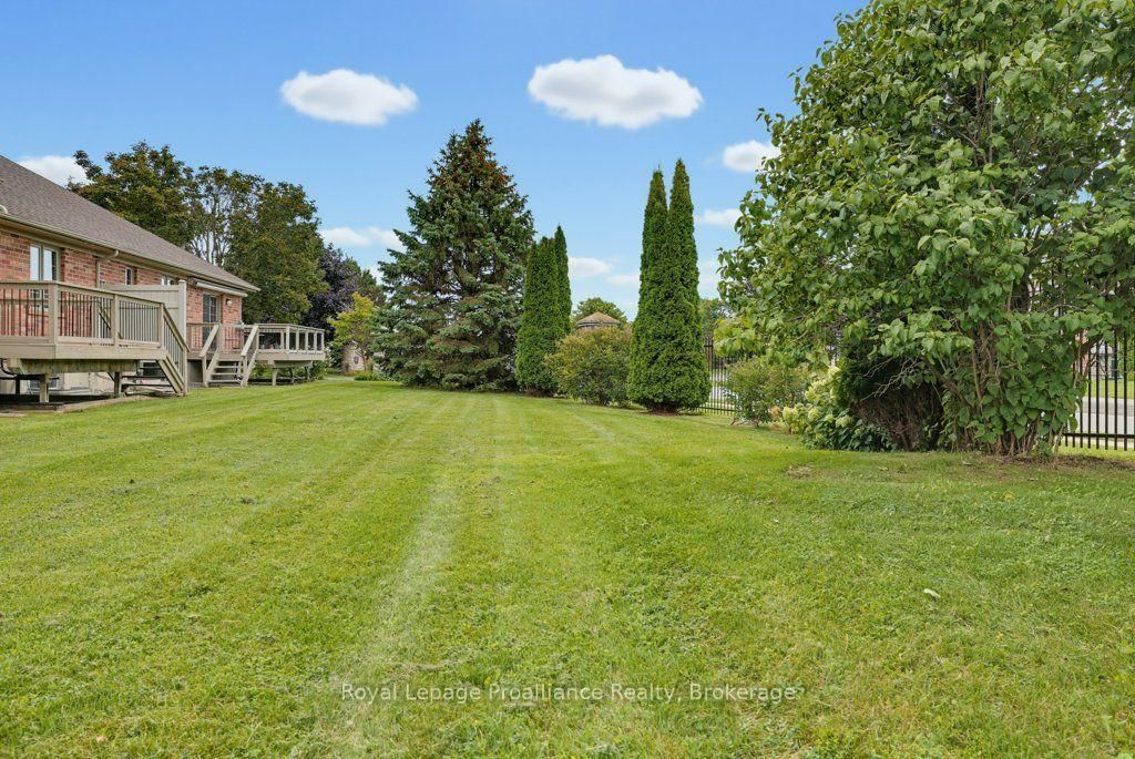 25 Heartwood Drive • #14 • Belleville, ON photo 45