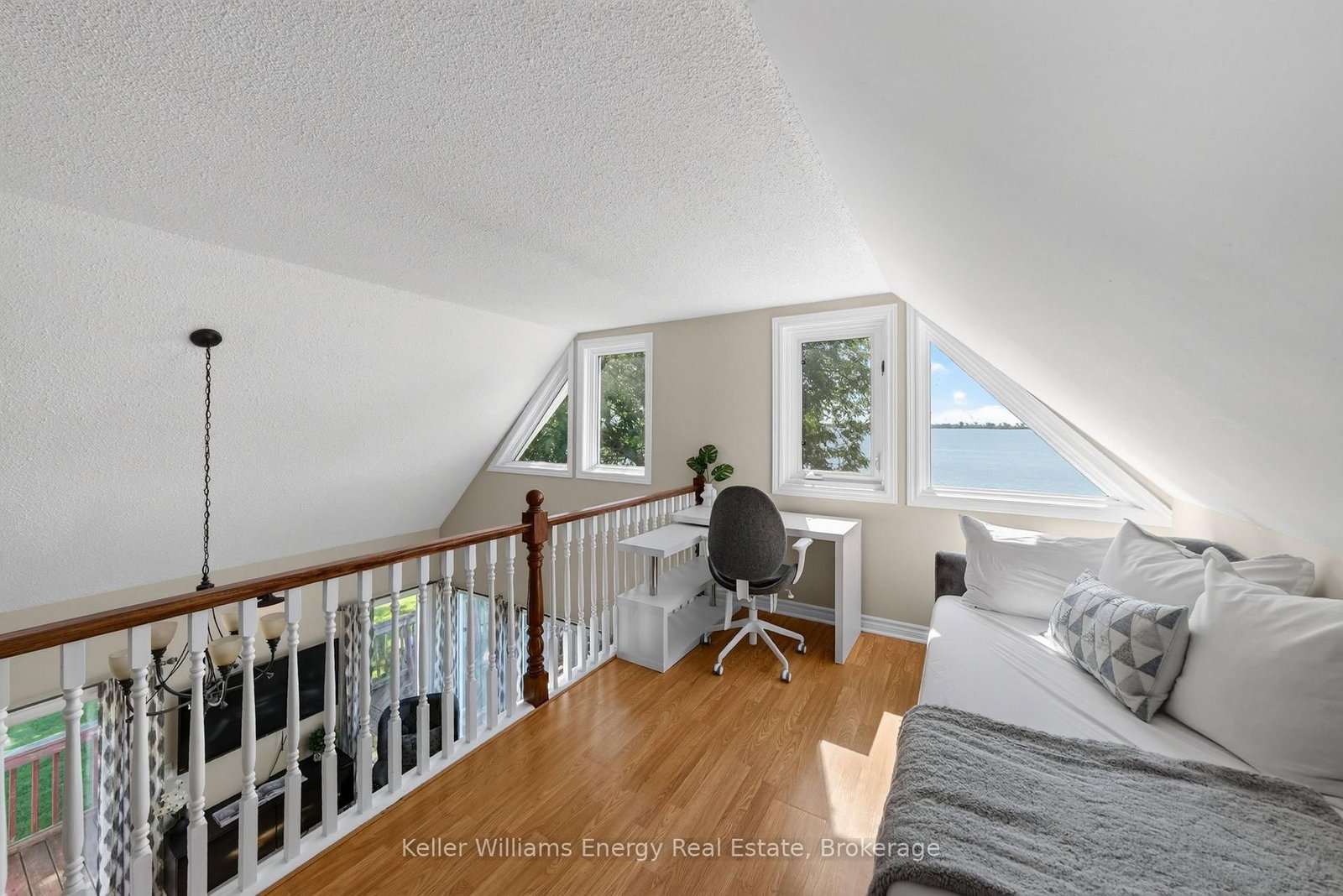 16169 LOYALIST Parkway • Prince Edward County, ON photo 14