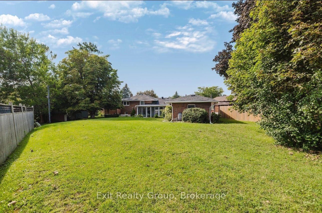 6 Ernest Court • Belleville, ON photo 30