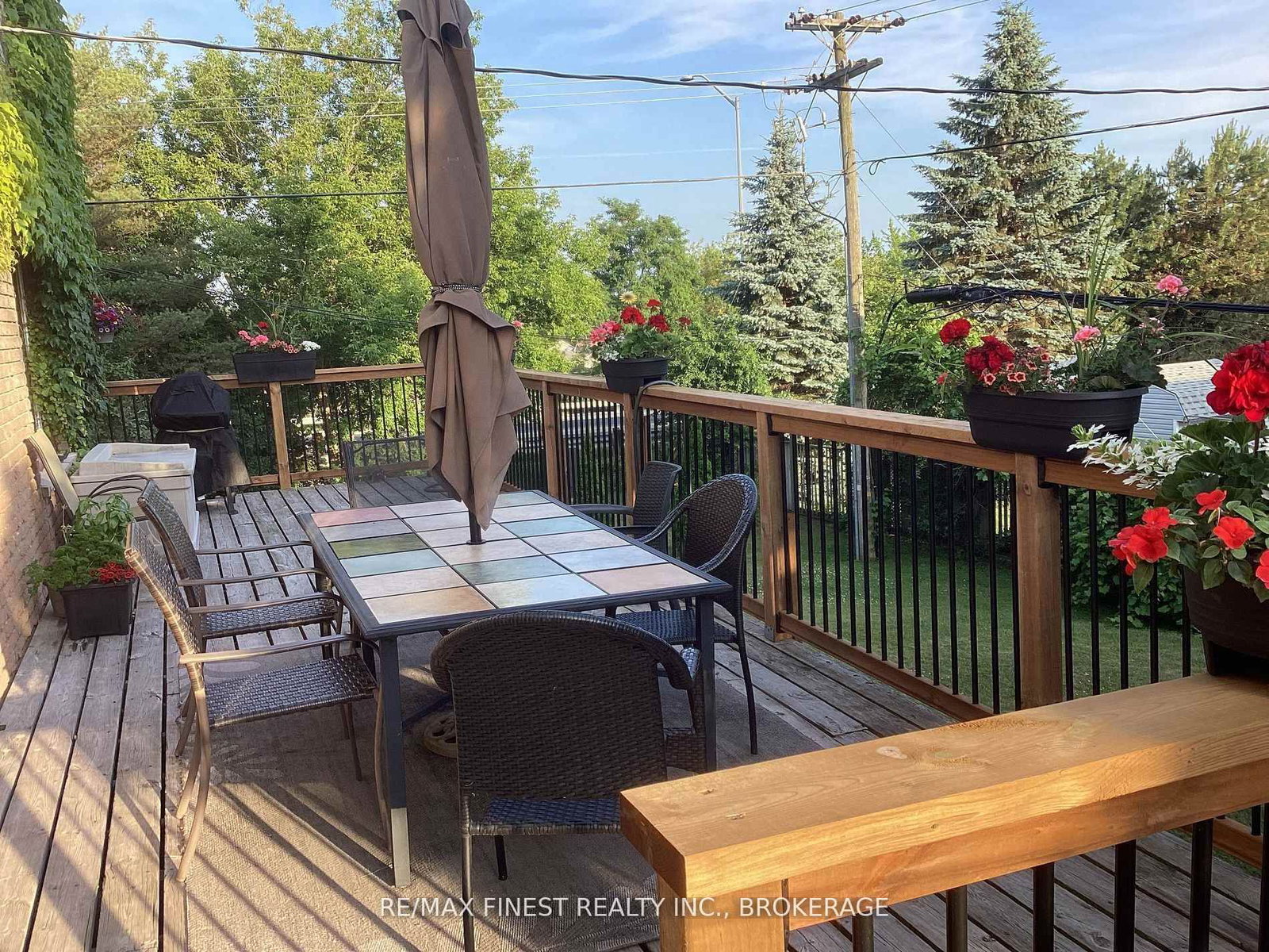 1043 Lincoln Drive • Kingston, ON photo 43