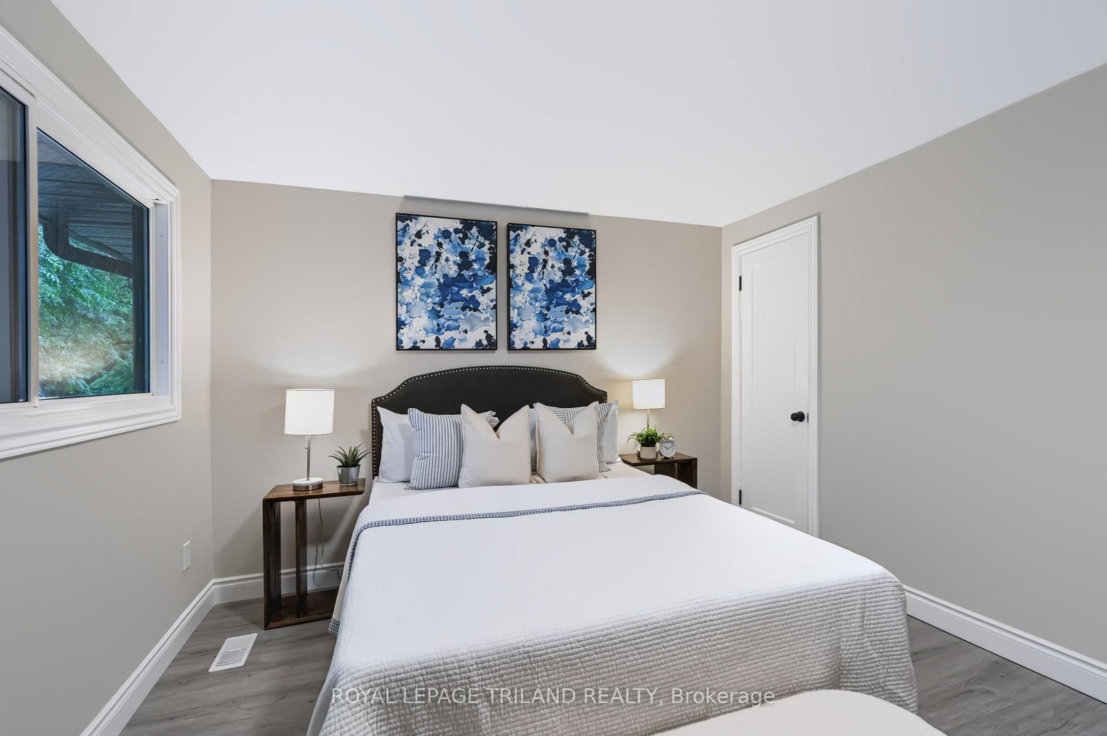 55 Mohegan Crescent • London East, ON photo 17