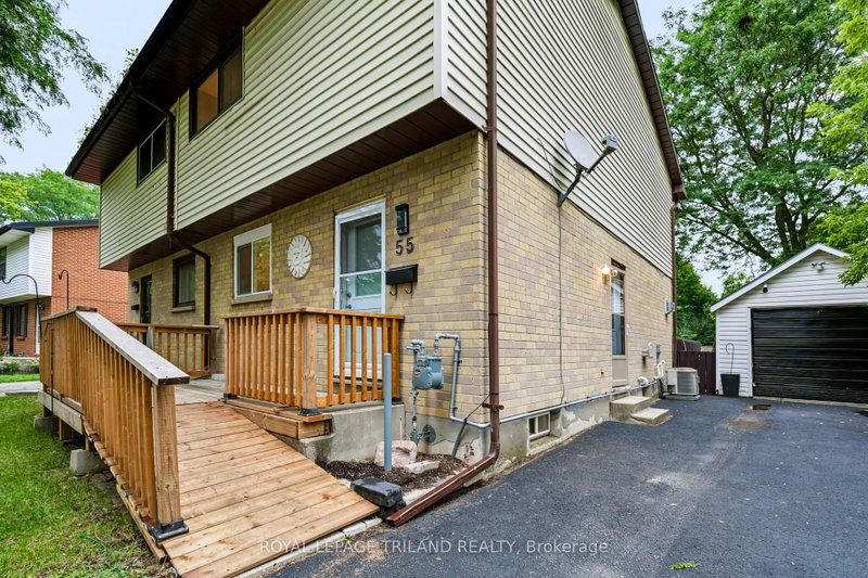 55 Mohegan Crescent