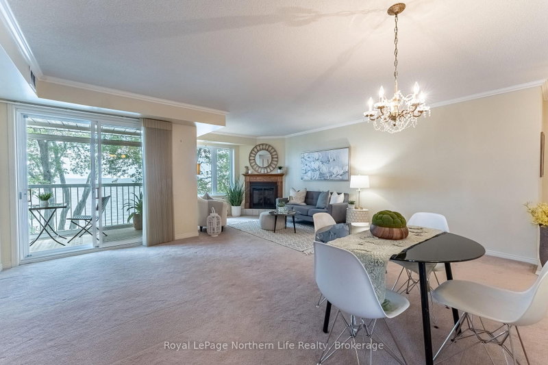301 - 469 Lakeshore Drive